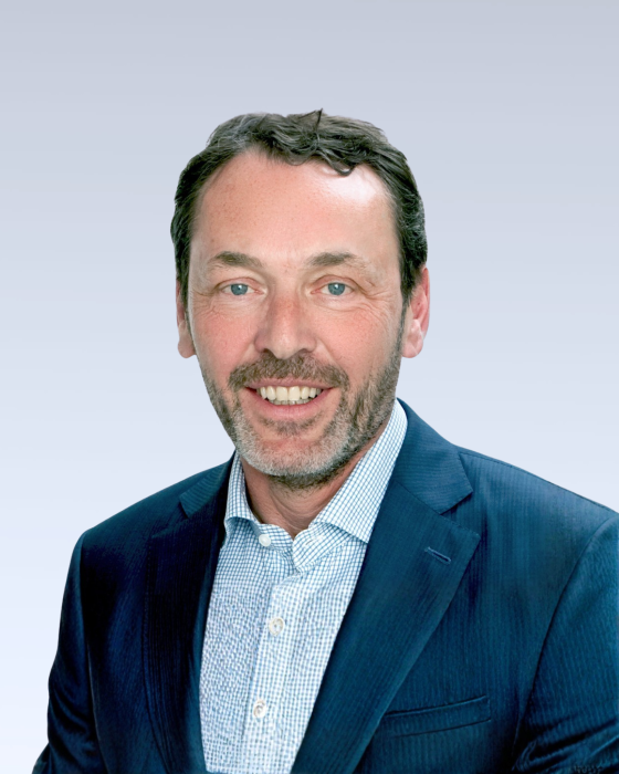 Portrait of Jörg Lüddemann, defense expert at Dataciders